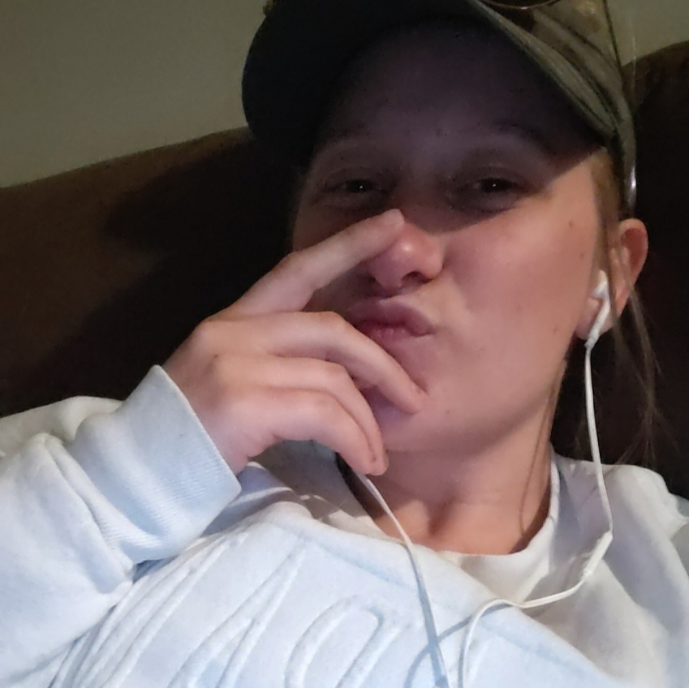 Meet your Posher, Shelby